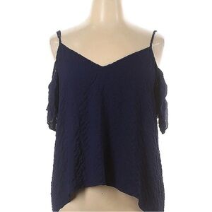 Lilly Pulitzer Cold Shoulder Top. Like new.